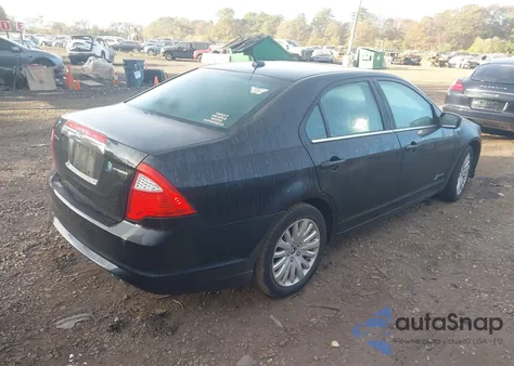 2011 Ford Fusion Hybrid из США, поврежденный, VIN 3FADP0L33BR218221